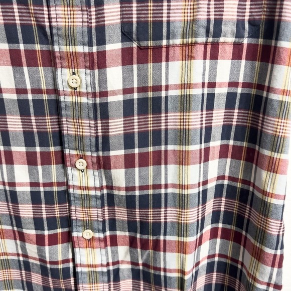 Pendleton Seaside Shirt Short Sleeve Button Down Mens Medium Navy Maroon - Picture 3 of 4